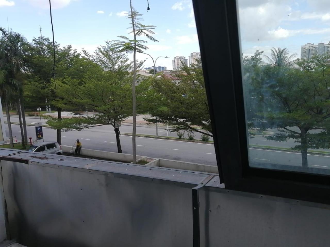Hotel Rim Global Pj21 Kampong Baharu Sungai Way Eksteriør billede